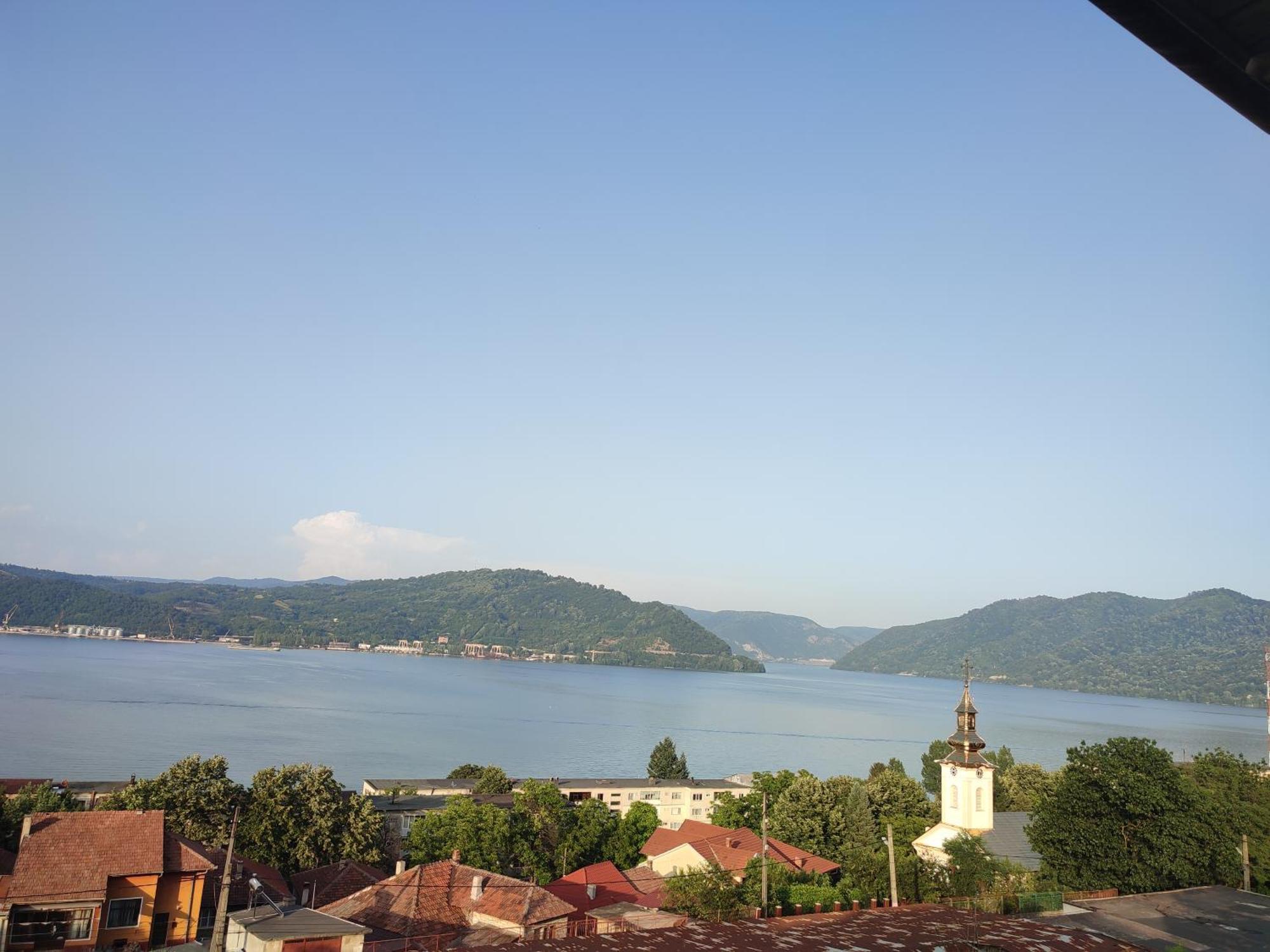 Casa Rebeca Hotel Orşova Eksteriør billede